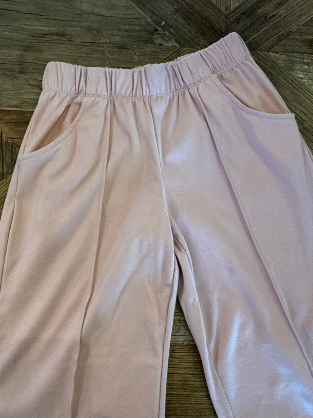 Cat & Jack Light Pink Girls Pull-On Joggers- ultra soft! Wide leg pant